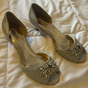 Badgley Mischka silver heels
